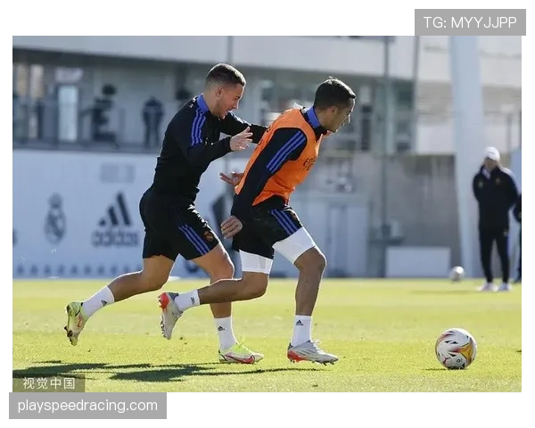 训练揭秘：皇马在巴尔德贝巴斯基地专项演练由守转攻三秒原则